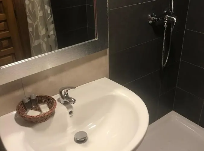 La Ermita 1826 מלון 2*